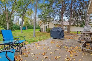 2013 91st Ln N, Brooklyn Park, MN 55443 - Photo 4