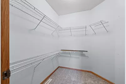 1059 Honeysuckle Lane SE, Cambridge, MN 55008 - Photo 16