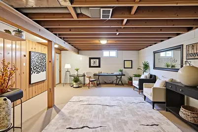 711 Grandview Avenue W, Roseville, MN 55113 - Photo 20