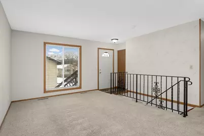 3558 Pilgrim Lane N, Plymouth, MN 55441 - Photo 4