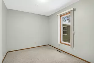 3558 Pilgrim Ln N, Plymouth, MN 55441 - Photo 18