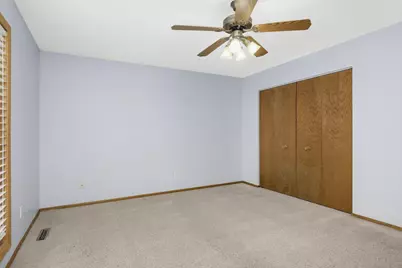 3558 Pilgrim Lane N, Plymouth, MN 55441 - Photo 16