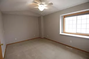 9476 Talon Ct, Monticello, MN 55362 - Photo 12