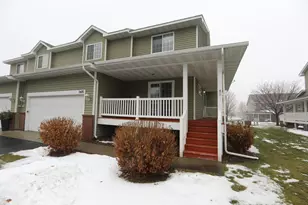 9476 Talon Ct, Monticello, MN 55362 - Photo 2