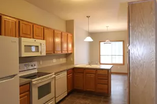 9476 Talon Ct, Monticello, MN 55362 - Photo 4