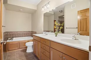 5250 Grandview Square, Edina, MN 55436 - Photo 6