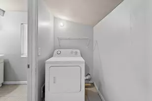 180 Wyoming St E, Saint Paul, MN 55107 - Photo 10