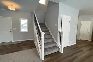 977 45th Ave NE, Saint Cloud, MN 56304 - Photo 12