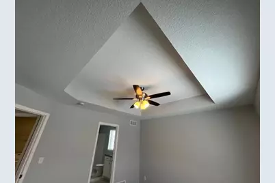 977 45th Avenue NE, Saint Cloud, MN 56304 - Photo 16