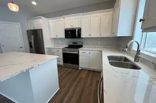 977 45th Ave NE, Saint Cloud, MN 56304 - Photo 10