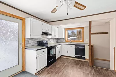 310 Trondheim Road, Kenyon, MN 55946 - Photo 12