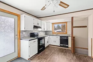 310 Trondheim Rd, Kenyon, MN 55946 - Photo 12