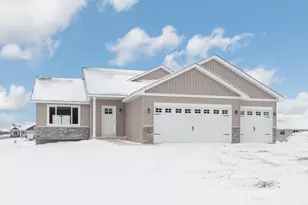 440 Prairie View Dr, Cologne, MN 55322 - Photo 2