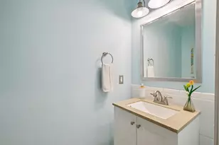 2009 Grand Ave, Saint Paul, MN 55105 - Photo 20