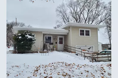 1207 10 1/2 Avenue NW, Rochester, MN 55901 - Photo 12