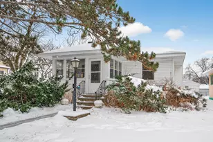 1019 Cumberland St, Saint Paul, MN 55117 - Photo 1