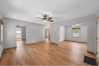 1019 Cumberland Street, Saint Paul, MN 55117 - Photo 8