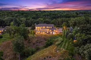 19 Birkmose Park Ln, Hudson, WI 54016 - Photo 2