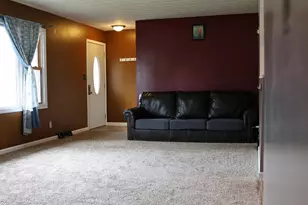 905 16th St SW, Austin, MN 55912 - Photo 12