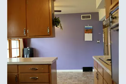 905 16th Street SW, Austin, MN 55912 - Photo 16