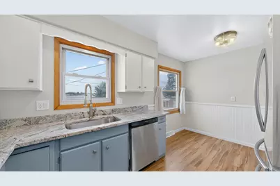 320 1st Street NW, Byron, MN 55920 - Photo 16