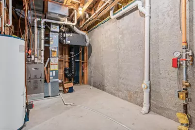 4185 Centerville Road, Vadnais Heights, MN 55127 - Photo 34