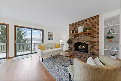 4526 Quantico Lane N, Plymouth, MN 55446 - Photo 2