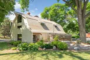 8944 Neill Lake Rd, Eden Prairie, MN 55347 - Photo 24