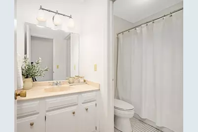 8944 Neill Lake Road #142B, Eden Prairie, MN 55347 - Photo 18