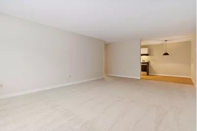 4009 Heritage Hills Drive #202, Bloomington, MN 55437 - Photo 10