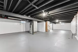 8416 Meadow Lake Road N, New Hope, MN 55428 - Photo 16