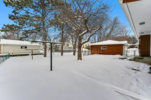 8416 Meadow Lake Road N, New Hope, MN 55428 - Photo 20