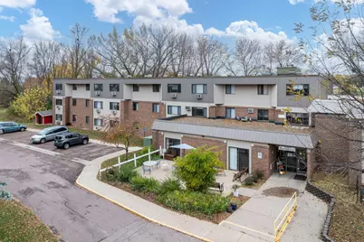 3200 Maple Avenue #2, Slayton, MN 56172 - Photo 1