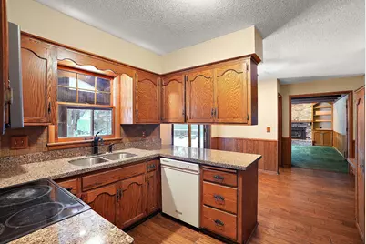 3221 Ensign Avenue N, New Hope, MN 55427 - Photo 6