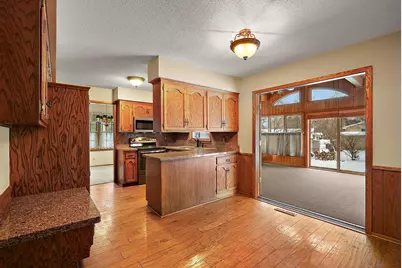 3221 Ensign Avenue N, New Hope, MN 55427 - Photo 10