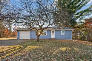 2292 336th Ave NE, Cambridge, MN 55008 - Photo 2