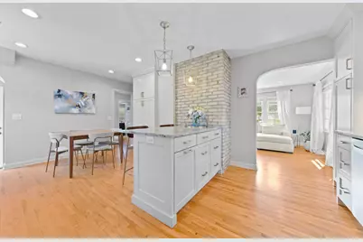 2854 Alabama Avenue S, Saint Louis Park, MN 55416 - Photo 6