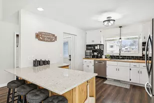 11795 100th Pl N, Maple Grove, MN 55369 - Photo 8