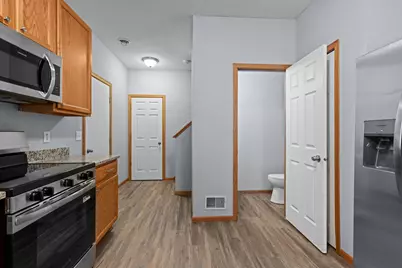 1844 Mockingbird Avenue, Shakopee, MN 55379 - Photo 10