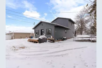 1009 2nd Avenue NE, Staples, MN 56479 - Photo 1