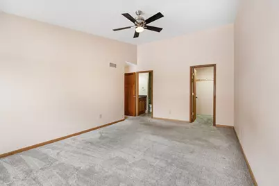 400 Oakland Place NE #9, Austin, MN 55912 - Photo 20