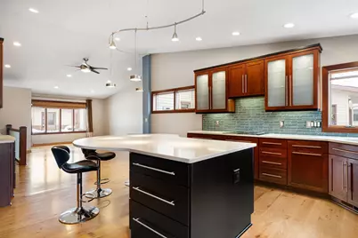 400 Oakland Place NE #9, Austin, MN 55912 - Photo 10