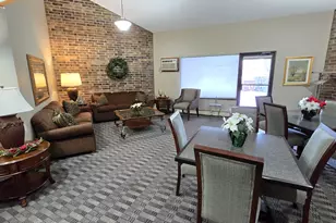 35 Nathan Ln N, Plymouth, MN 55441 - Photo 28