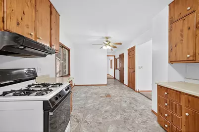 617 Broadway, Carver, MN 55315 - Photo 6