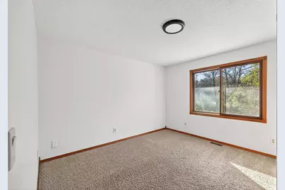 617 Broadway, Carver, MN 55315 - Photo 12