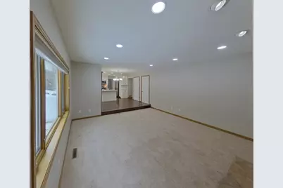 2303 Leyland Circle, Woodbury, MN 55125 - Photo 2