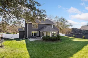 12634 Hilloway Rd W, Minnetonka, MN 55305 - Photo 2