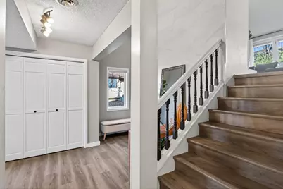 8945 Preserve Boulevard, Eden Prairie, MN 55347 - Photo 4