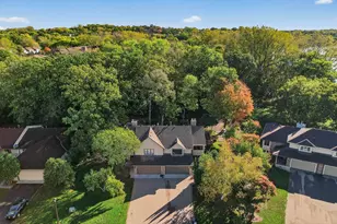 8945 Preserve Blvd, Eden Prairie, MN 55347 - Photo 36