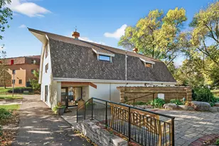 8945 Preserve Blvd, Eden Prairie, MN 55347 - Photo 46